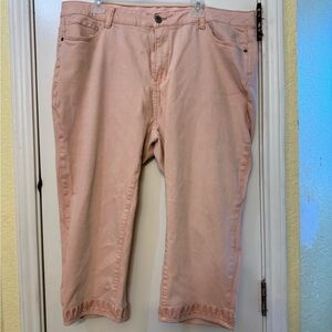 Pink capri pants